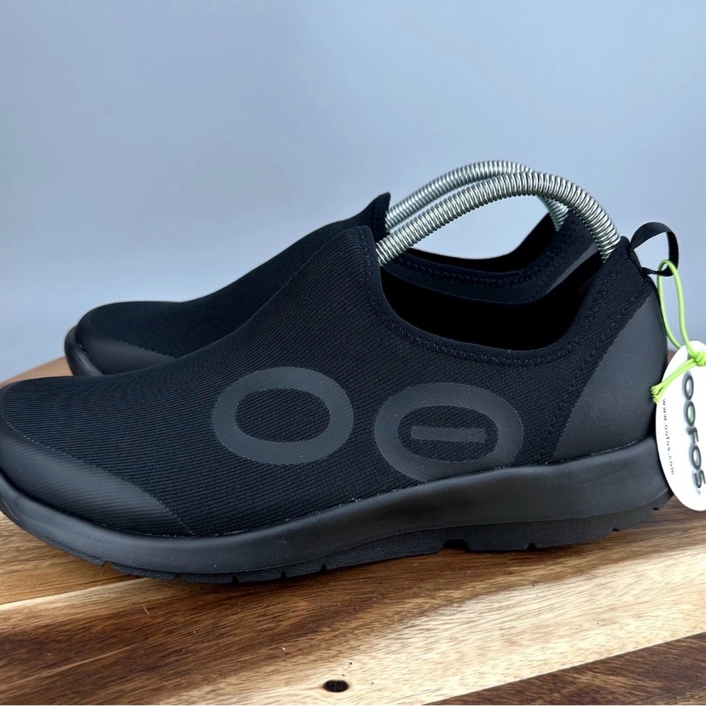 OOFOS OOMG Sport Low Men's Size 10 Black Comfort Recovery Slip On Shoes - Picture 3 of 6